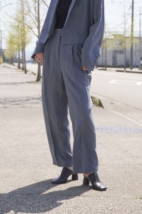 BELTED WIDE LINEN PANTS / ベルテッド コクーンワイドリネンパンツ (チャコール)