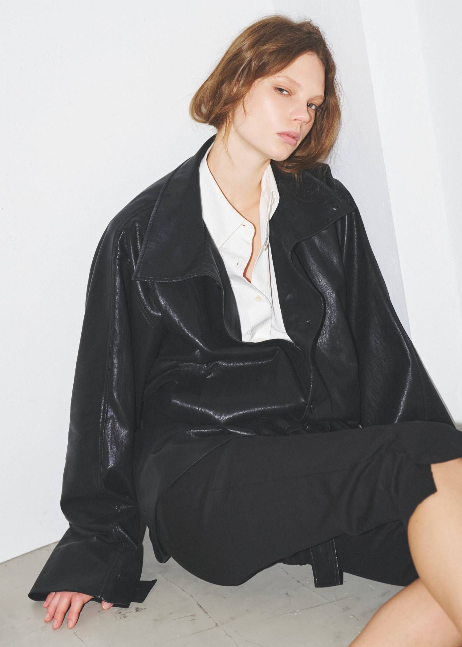 スタンドカラー レザージャケット (ブラック) stand collar over size synthetic leather JK (Black) /  26AW