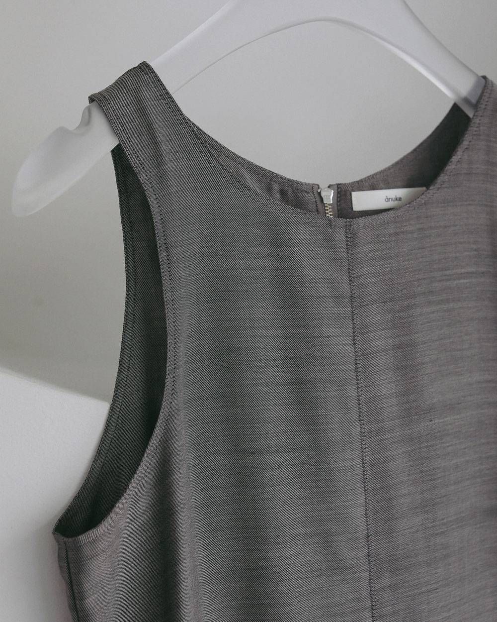 ウールシャンブレー ノースリーブワンピース (グレージュ) Woolchambray Sleeveless Onepiece (Graige) / 27SS
