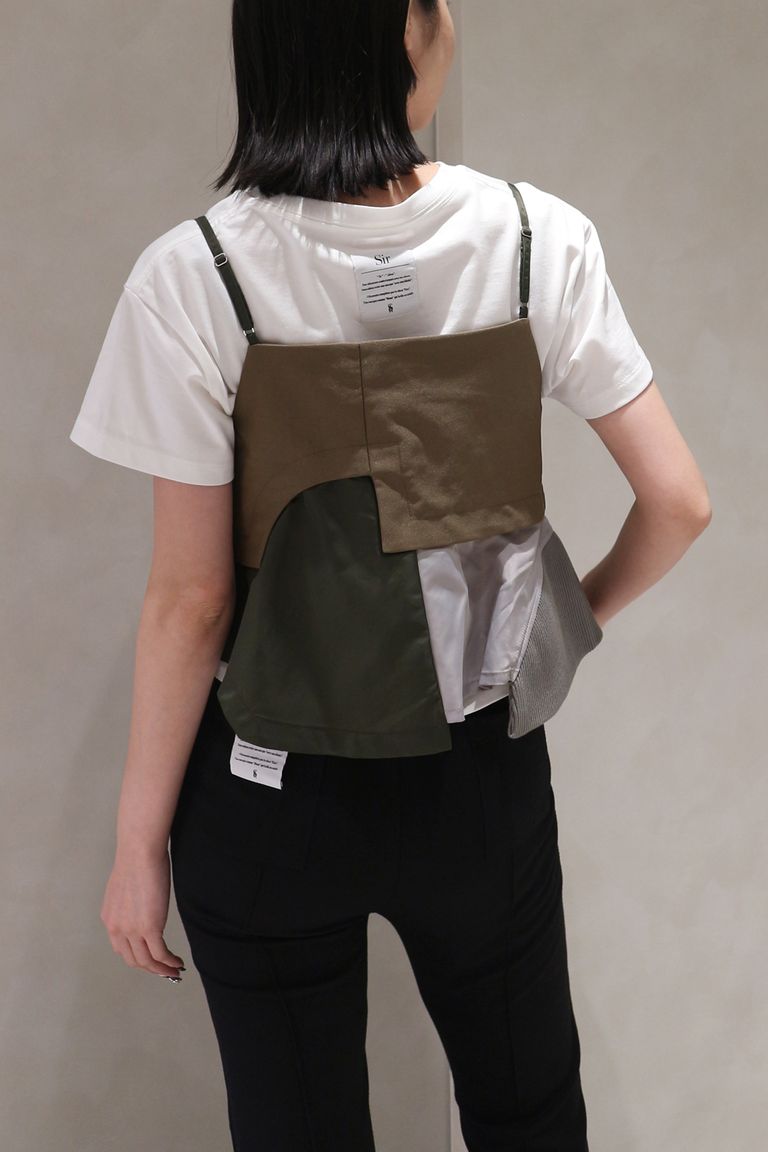 163cm 着用:38 (店内照明)