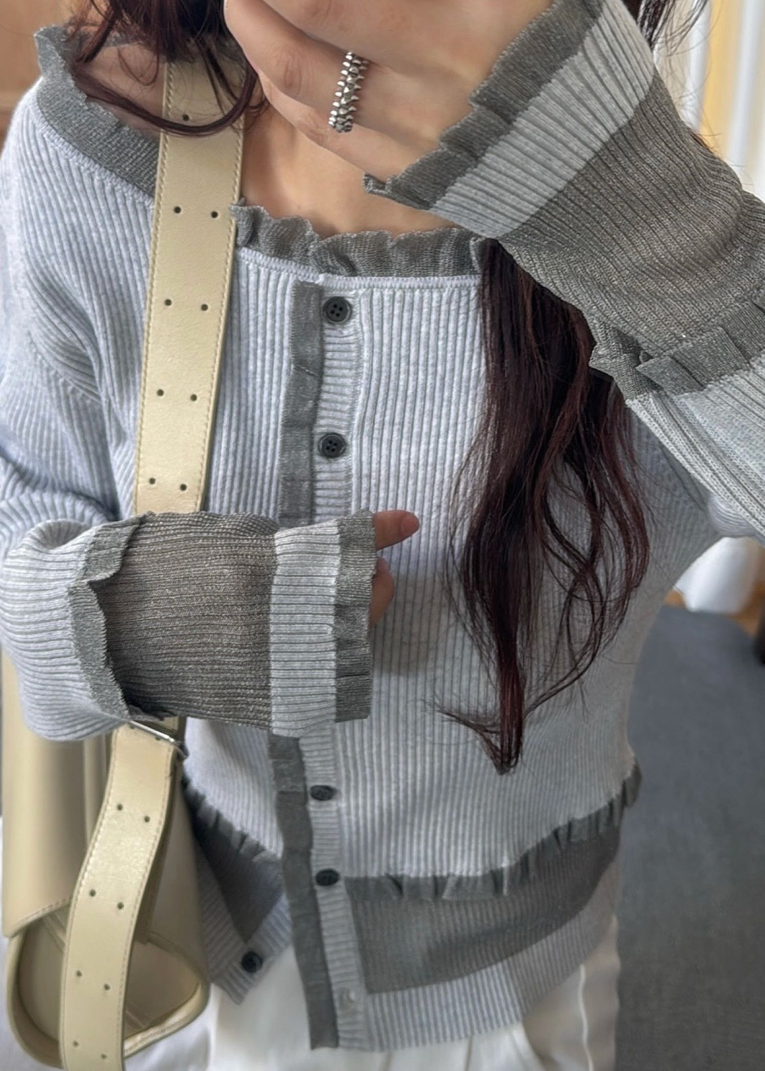 partial sheer frill knit cardigan / シアーフリル ニットカーディガン (Stone) / 26SS