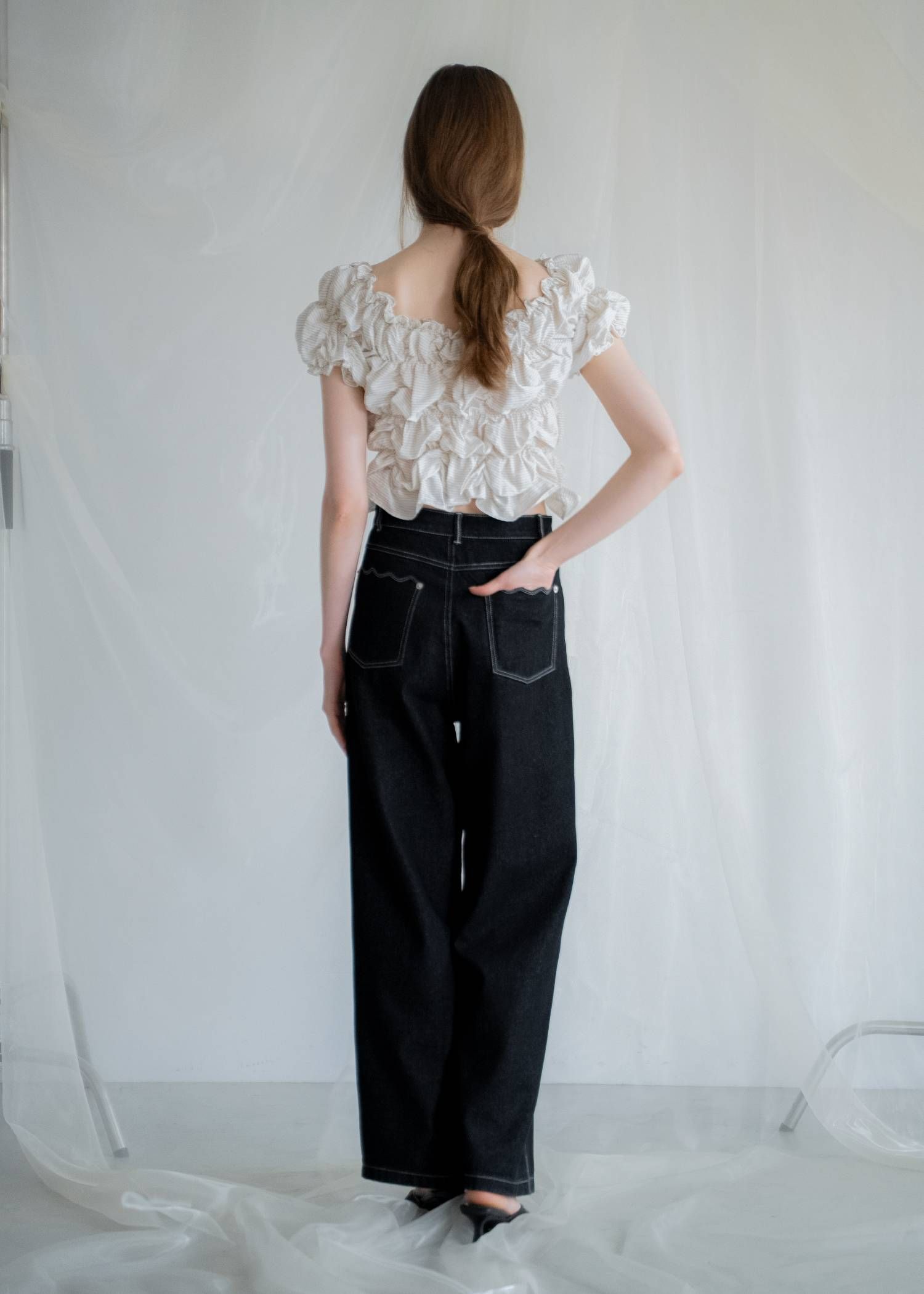 ホイップ ストライプトップス (アイボリー) whip shirring stripe 2way tops (Ivory) /  26SS