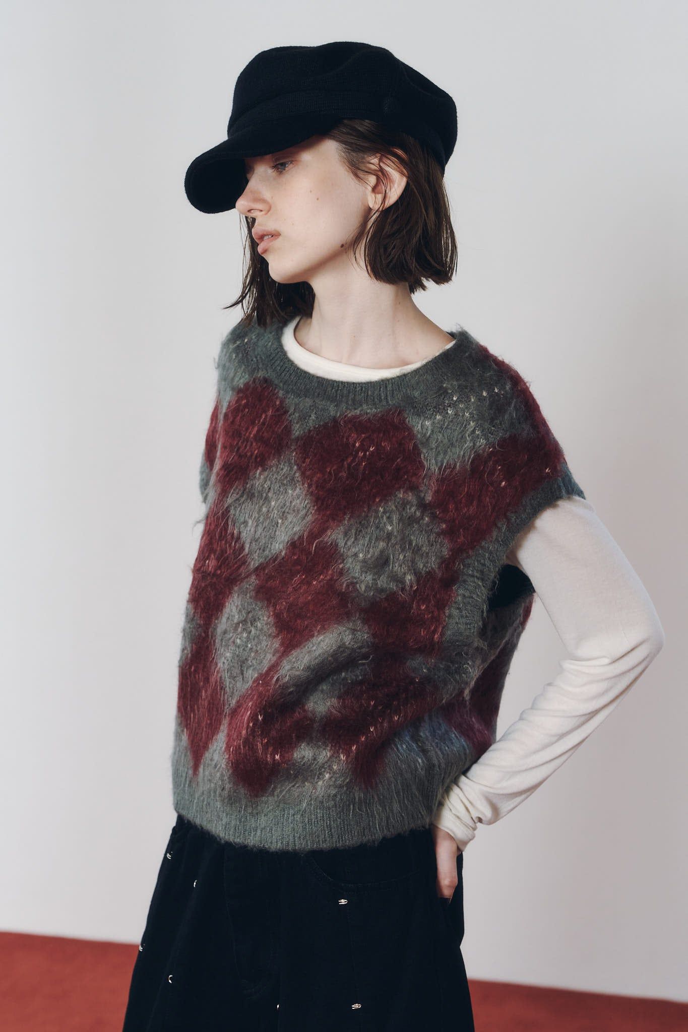 アーガイルニットベスト (レッド) argyle knit vest (Red) / 26AW