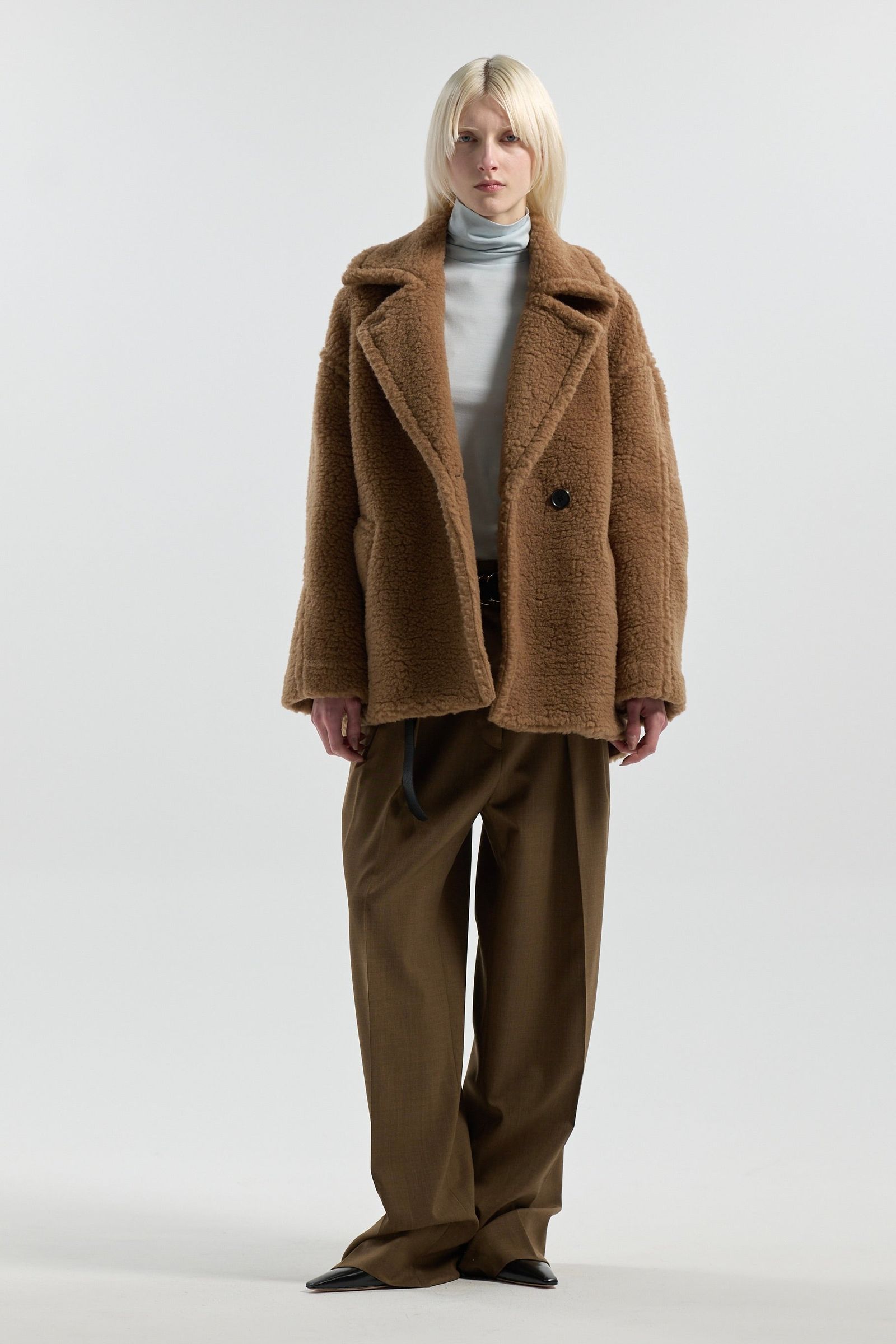 コクーン ミドル ボアコート (キャメル) COCOON MID BOA COAT (Camel) / 26AW
