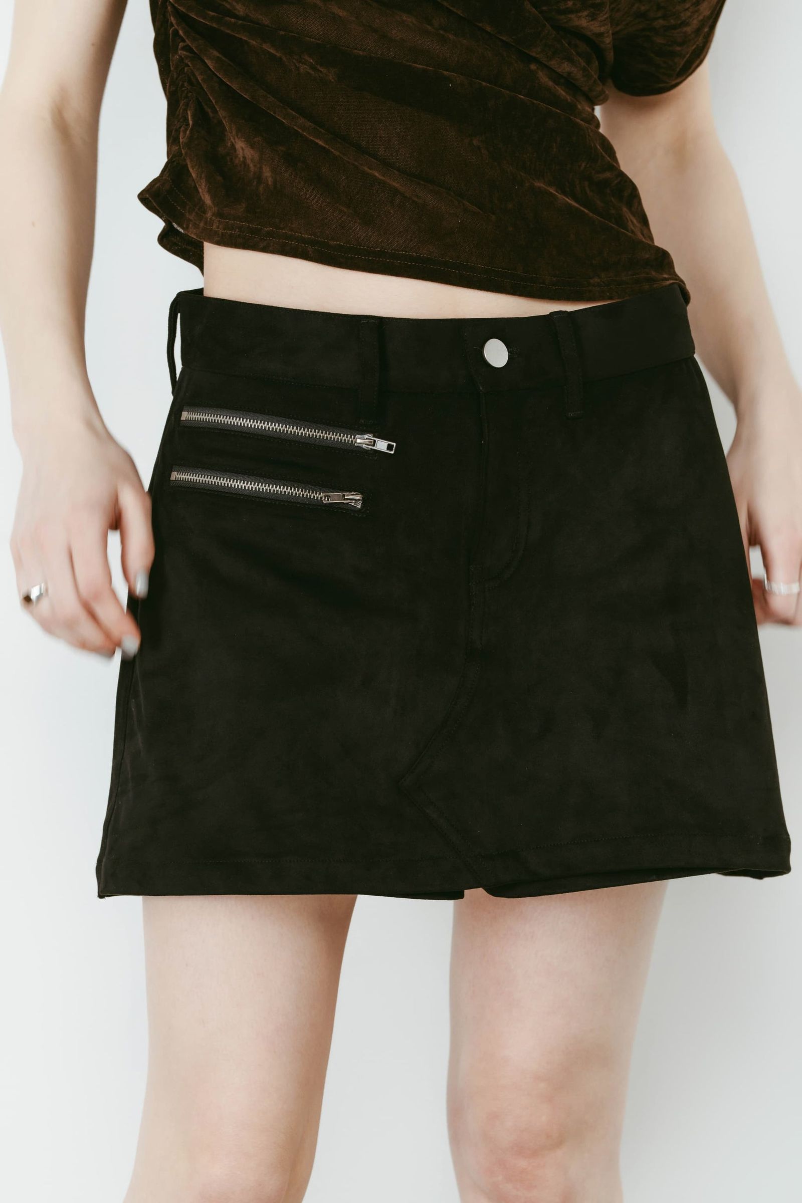 レイヤード スエードスコート (ブラック) layered suede skort (Black) /  26SS
