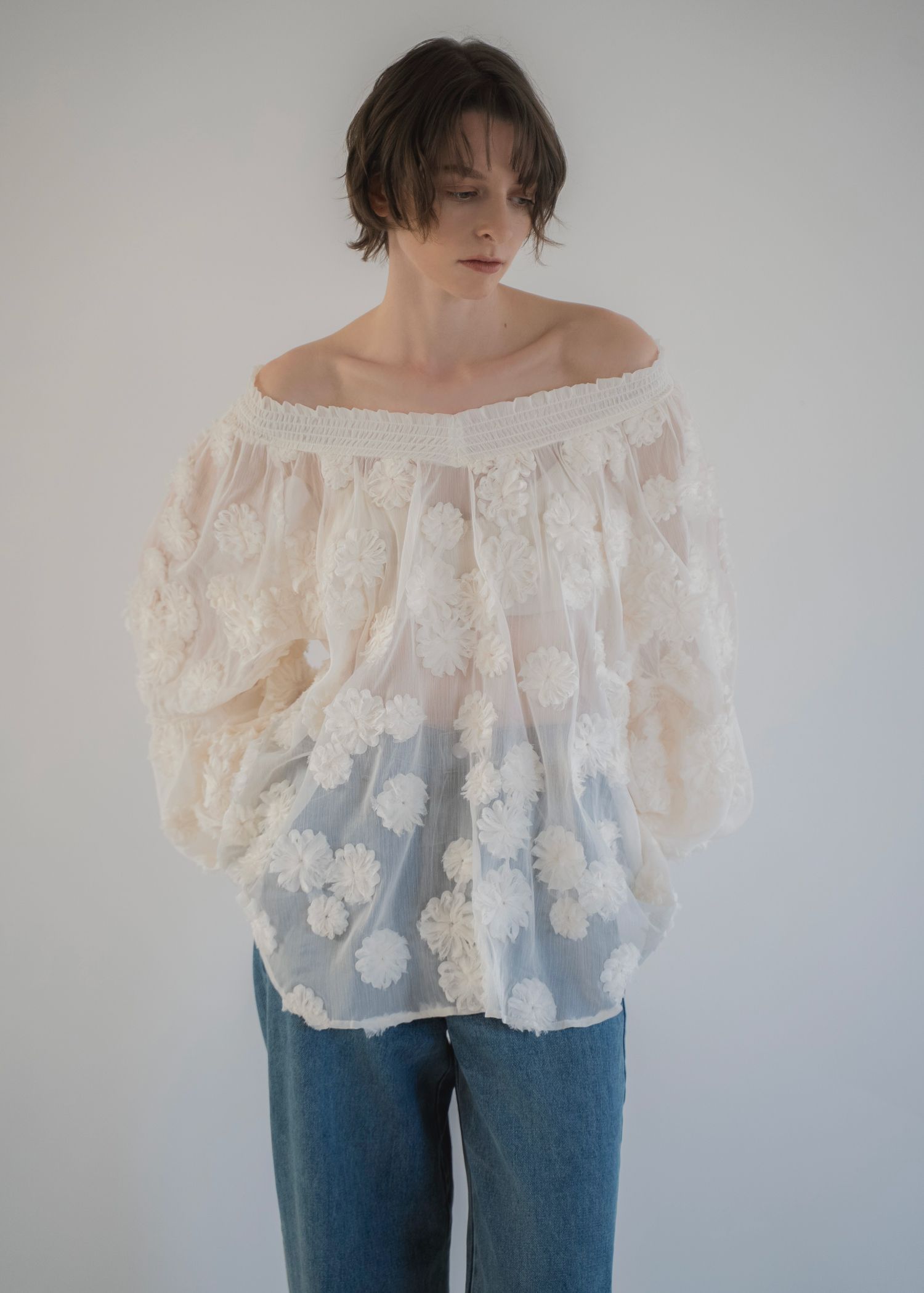 flower motif sheer BL (Ivory) / フラワーモチーフシアーブラウス (アイボリー) / 26SS