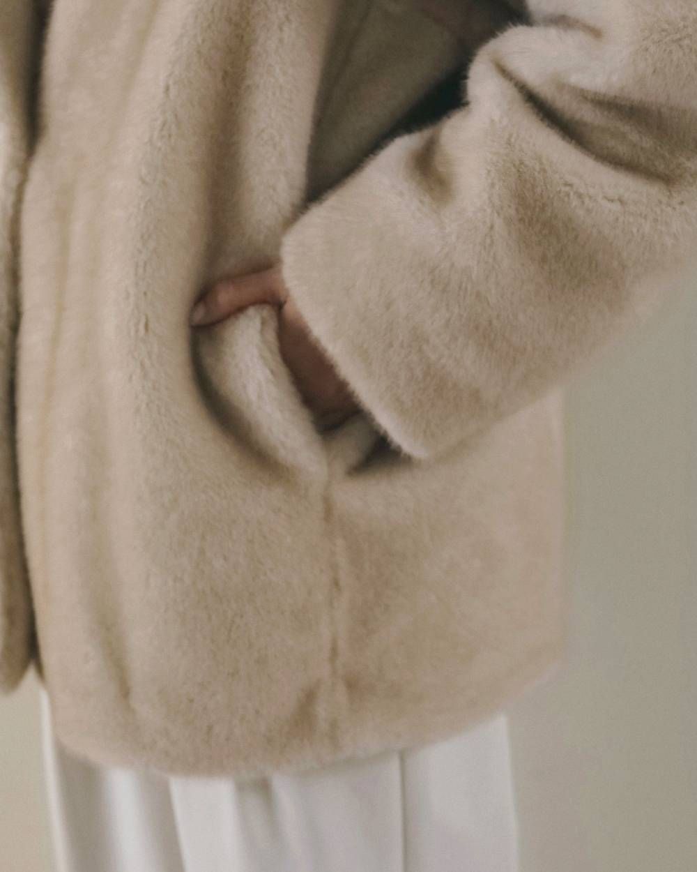 エコミンクファー ジャケット (アイボリー) Eco Minkfur Jacket (Ivory) / 26AW 【6月29日まで期間限定予約】
