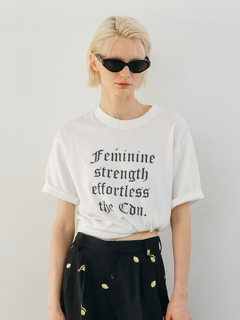 80年代のメンズのTシャツを元にサンプリングされたPARMANENT TEEシリーズ。