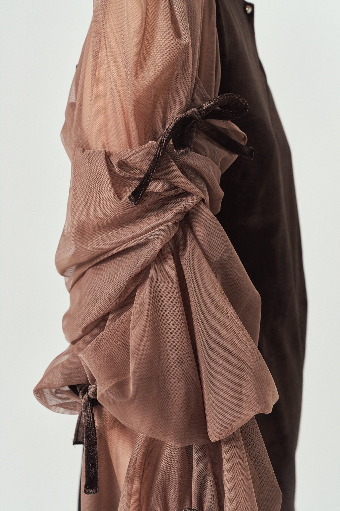 ドレープ チュールドレス (ブラウン) draped tulle dress (Brown) / 26AW