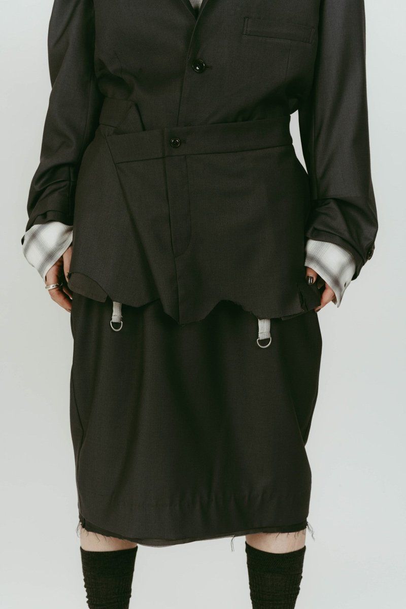 cut layered mid length skirt (Gray) / レイヤード ミディアム丈スカート (グレー) / 26SS