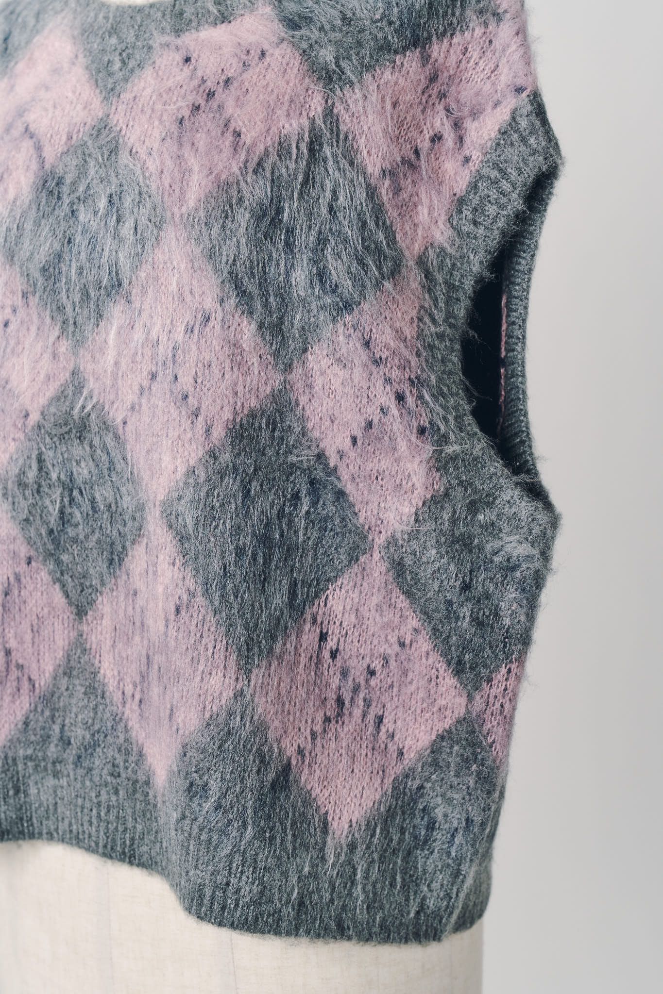 アーガイルニットベスト (ピンク) argyle knit vest (Pink) / 26AW