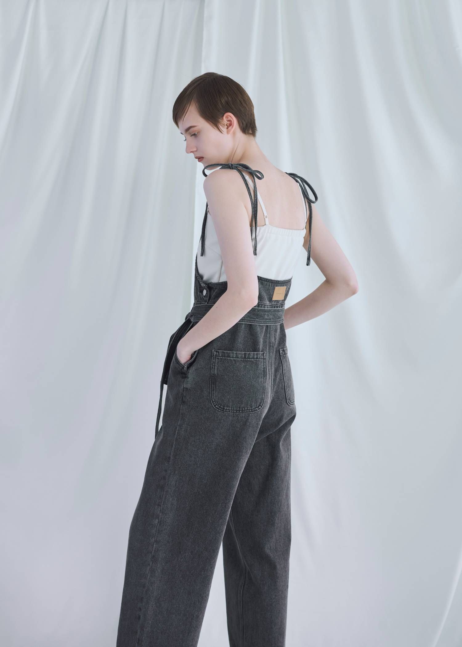 デニム リボンサロペット (ブラック) denim tapered ribbon salopette (Black) /  26SS