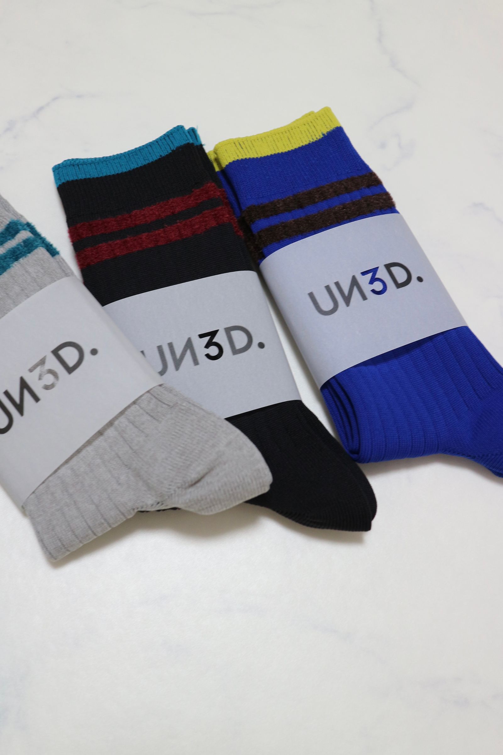 ASYMME BORDER LINE SOCKS / アシメボーダーラインソックス (ブラック)