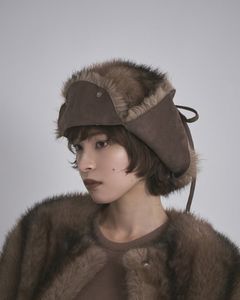 【先行予約】【26TH-16】ムートン調フライトキャップ (ブラウン) Mouton Like Flight Cap (Brown) /  エコファー  /  フェイクファー 【受注期間6/14 23:59まで】