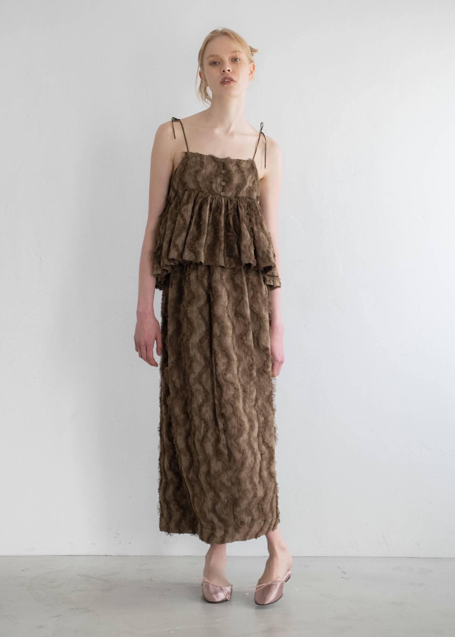 カットジャガード キャミソール (モカ) cut jacquard tulle gather camisole (Mocha) /  26SS