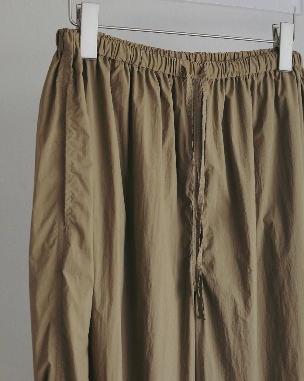 シアー ナイロンパンツ (ベージュ) Sheer Nylon Pants (Beige) / 27SS