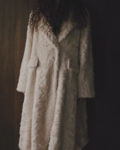 【先行予約】【26TH-12】ラビット調ファーロングコート (ベージュ) Rabbit Like Fur Long Coat (Beige) /  エコファー  /  フェイクファー 【受注期間6/14 23:59まで】