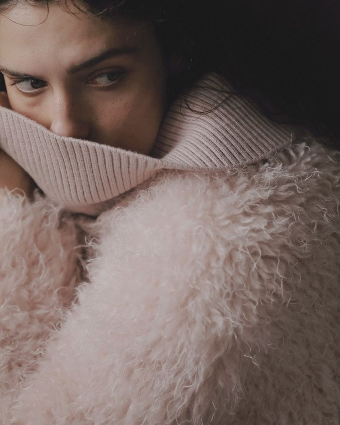 【先行予約】【26TH-06】モヘア調ファーカーディガン (ピンク) Mohair Like Fur Cardigan (Pink) /  エコファー  /  フェイクファー 【受注期間6/14 23:59まで】