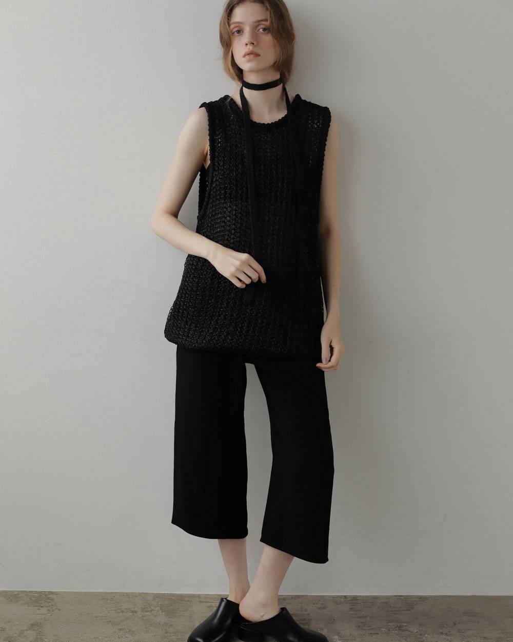 ペーパーヤーン ニットベスト (ブラック) Paperyarn Knit Vest (Black) / 27SS