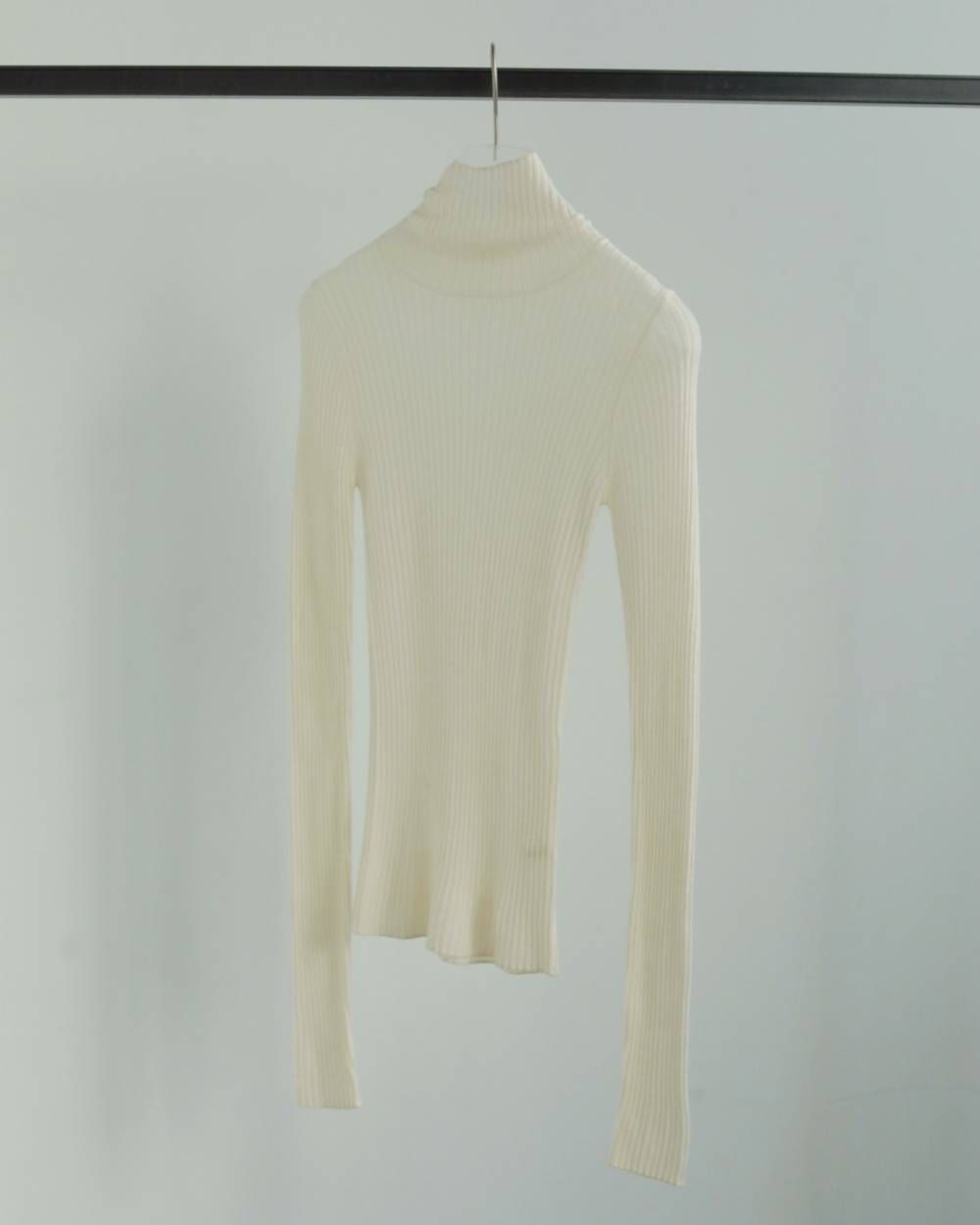 【25AW】Soft Rib Turtle / ソフトリブ タートルネックニット (アイボリー)