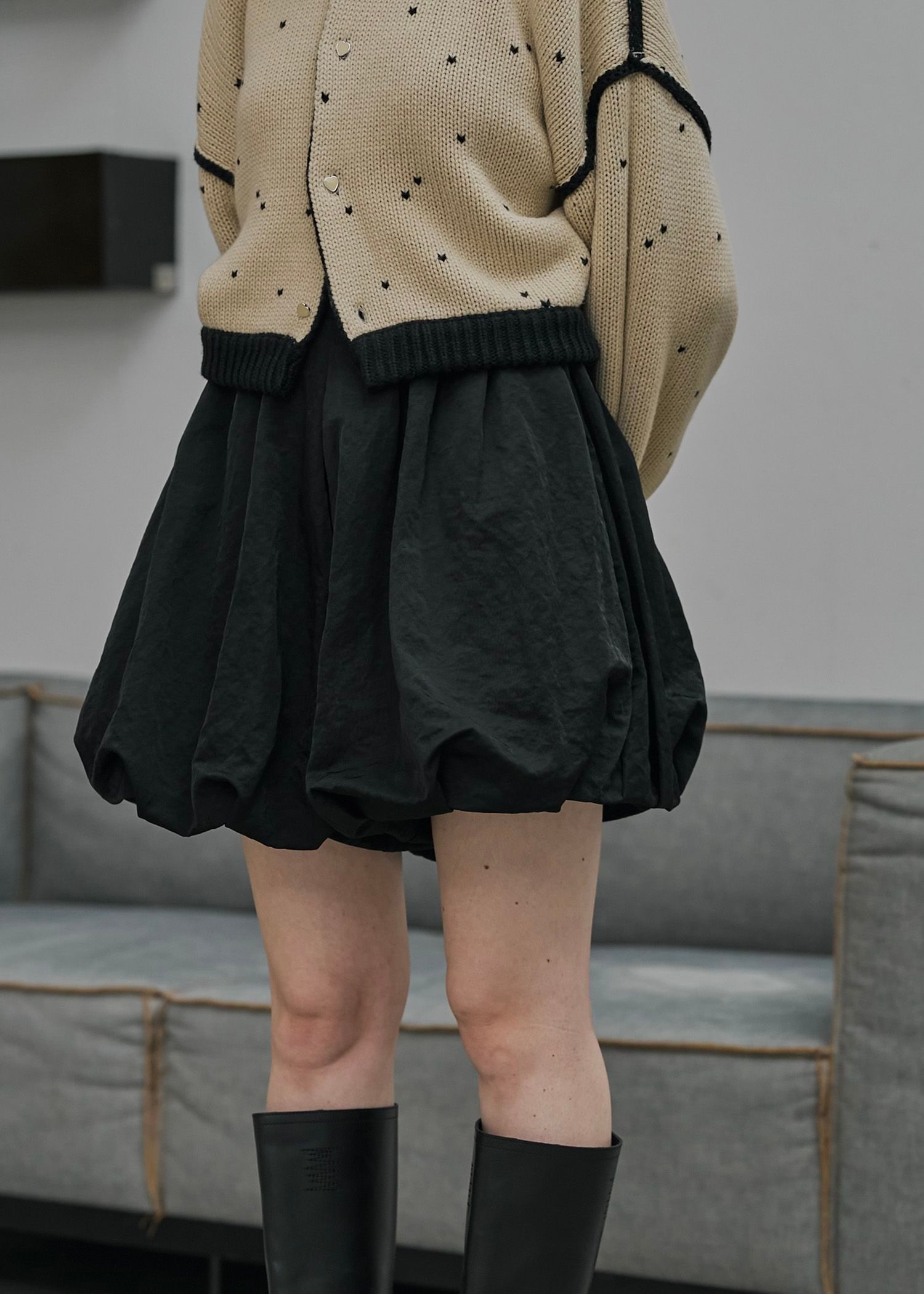 volume tuck balloon S/PT / ボリュームタックバルーン ショートパンツ (ブラック) / 25AW /