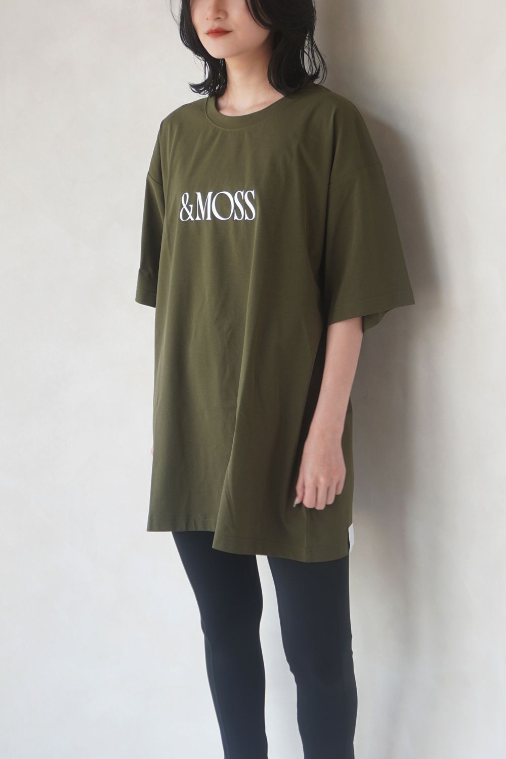DRY TOUCH OVERSIZED T-SHIRTS / ドライタッチ オーバーサイズ Tシャツ (モス) / ユニセックス
