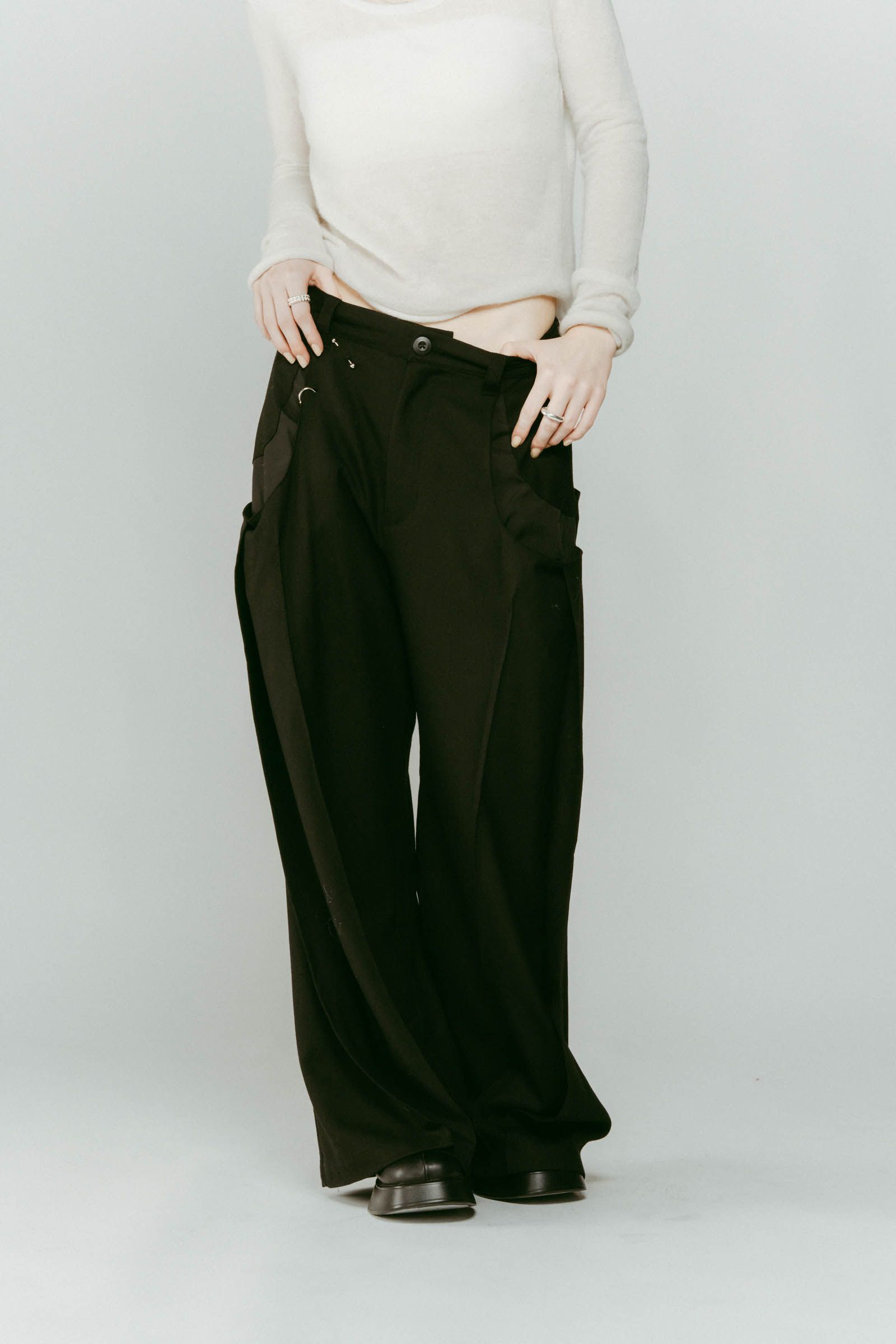 pierced drape pants(unisex) / ピアス ドレープ パンツ (ブラック) / 25AW