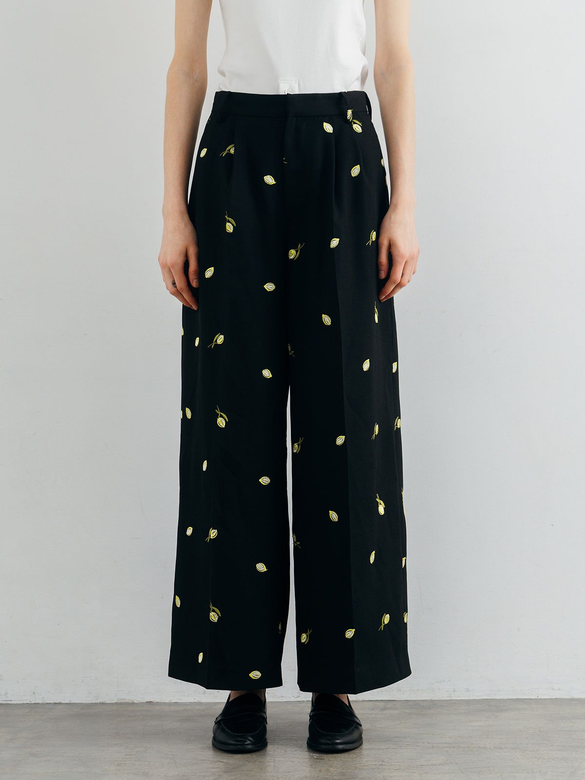 モチーフ エンブロイダリーパンツ (ブラック) MOTIF EMBROIDERY PANTS (Black) /  26SS