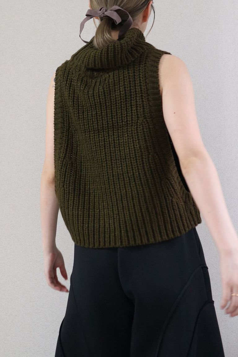 156cm 着用サイズ:フリー