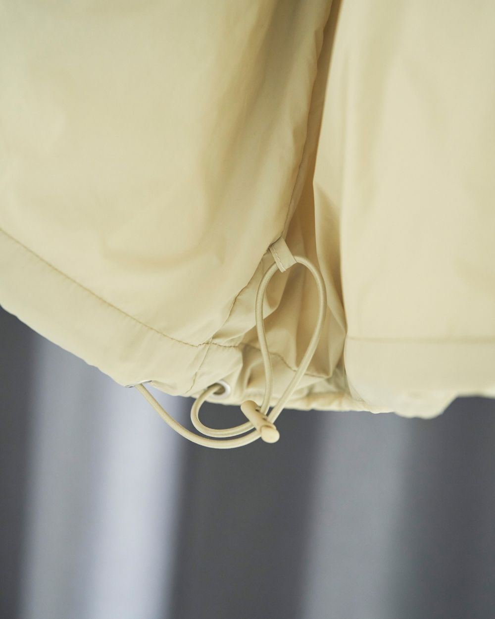 【25AW】Volume Over Vest / ボリューム オーバーパファベスト (クリーム)