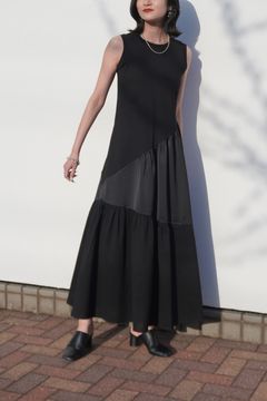 CLEFF TIERED DRESS / ティアードドレス (ブラック×ブラック)