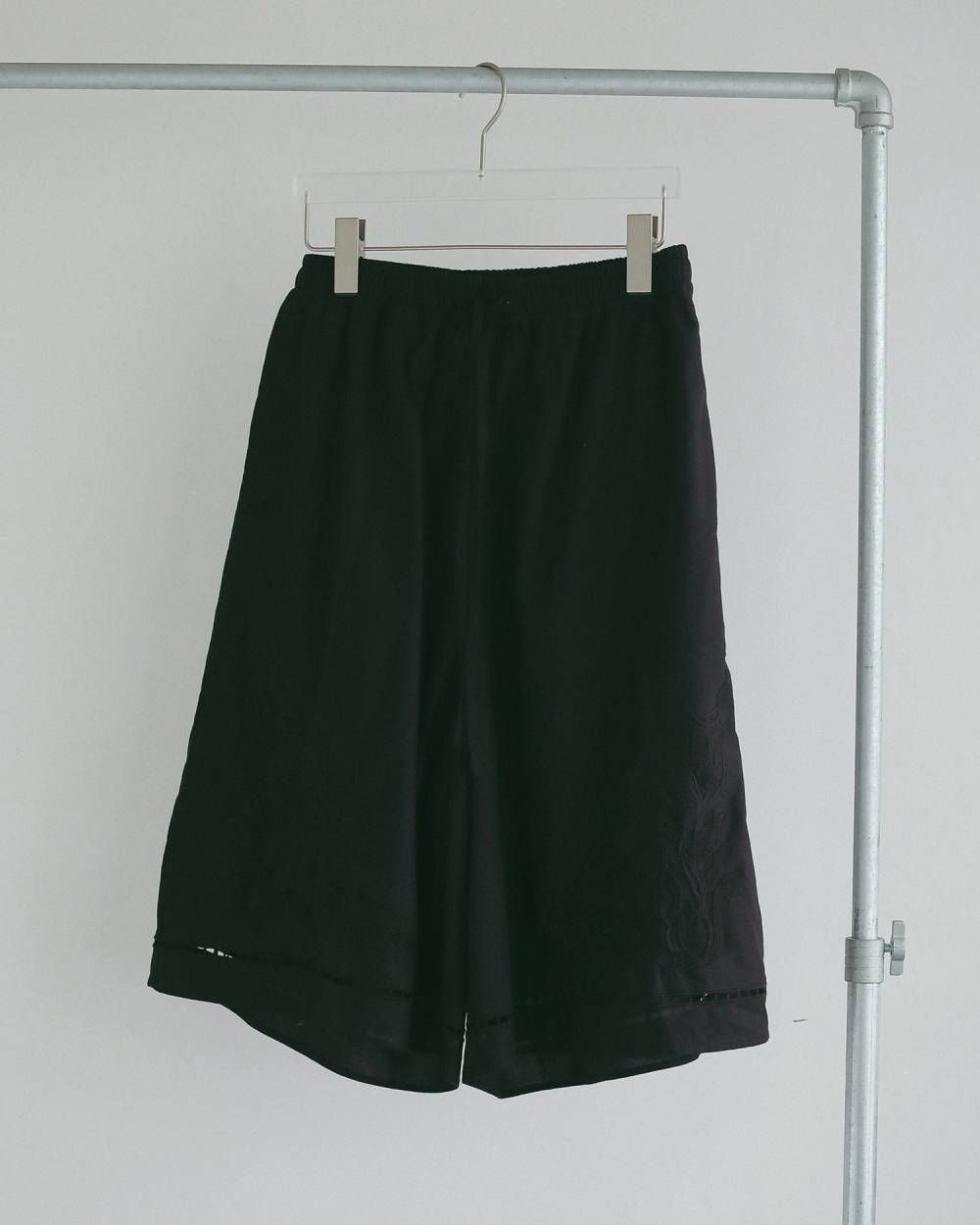 エンブロイダリー ハーフパンツ (ブラック) Embroidery Half Pants (Black) / 27SS