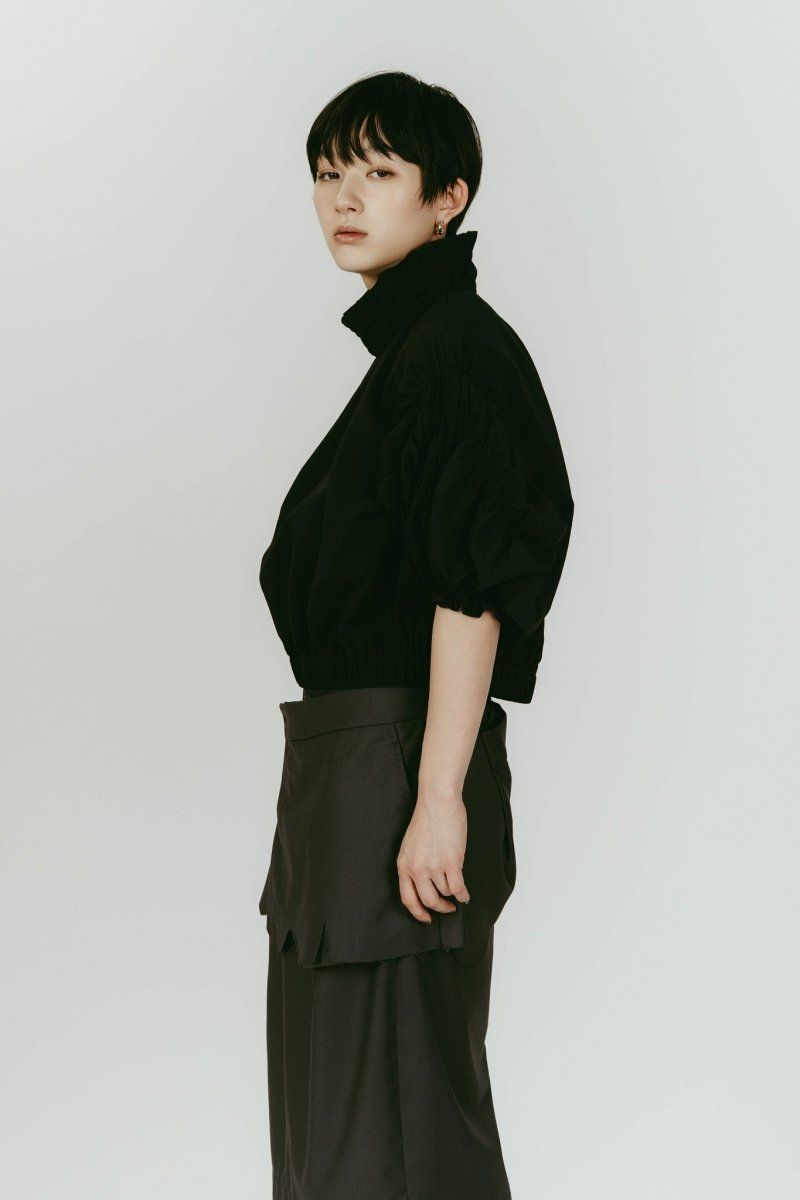 many way frill blouse (Black) / メニーウェイ フリルブラウス (ブラック) / 26SS