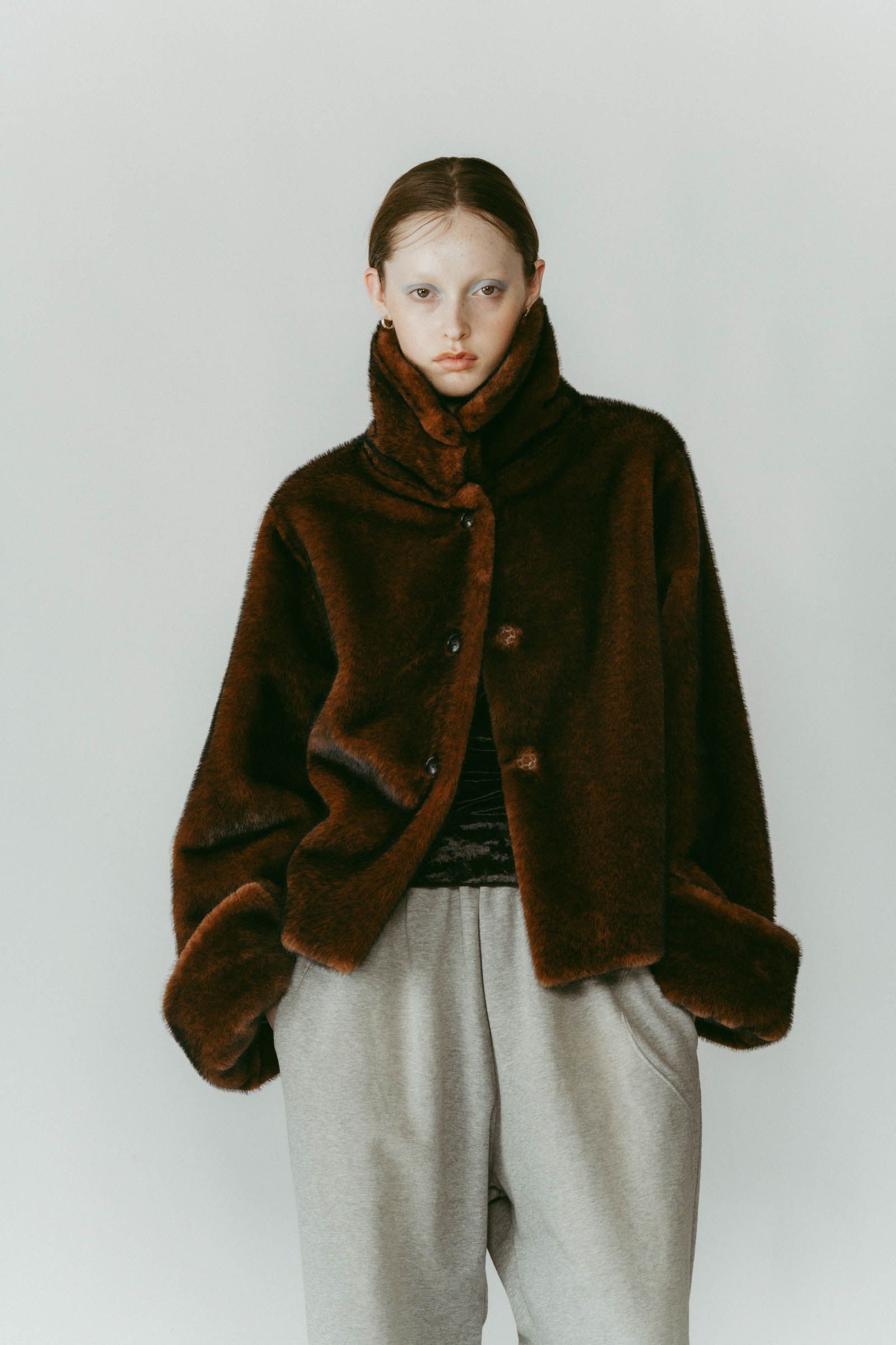 point collar fur coat / ポイントカラー ファーコートジャケット (ブラウン) / 25AW