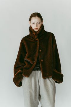 point collar fur coat / ポイントカラー ファーコートジャケット (ブラウン) / 25AW