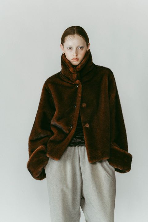 point collar fur coat / ポイントカラー ファーコートジャケット (ブラウン) / 25AW