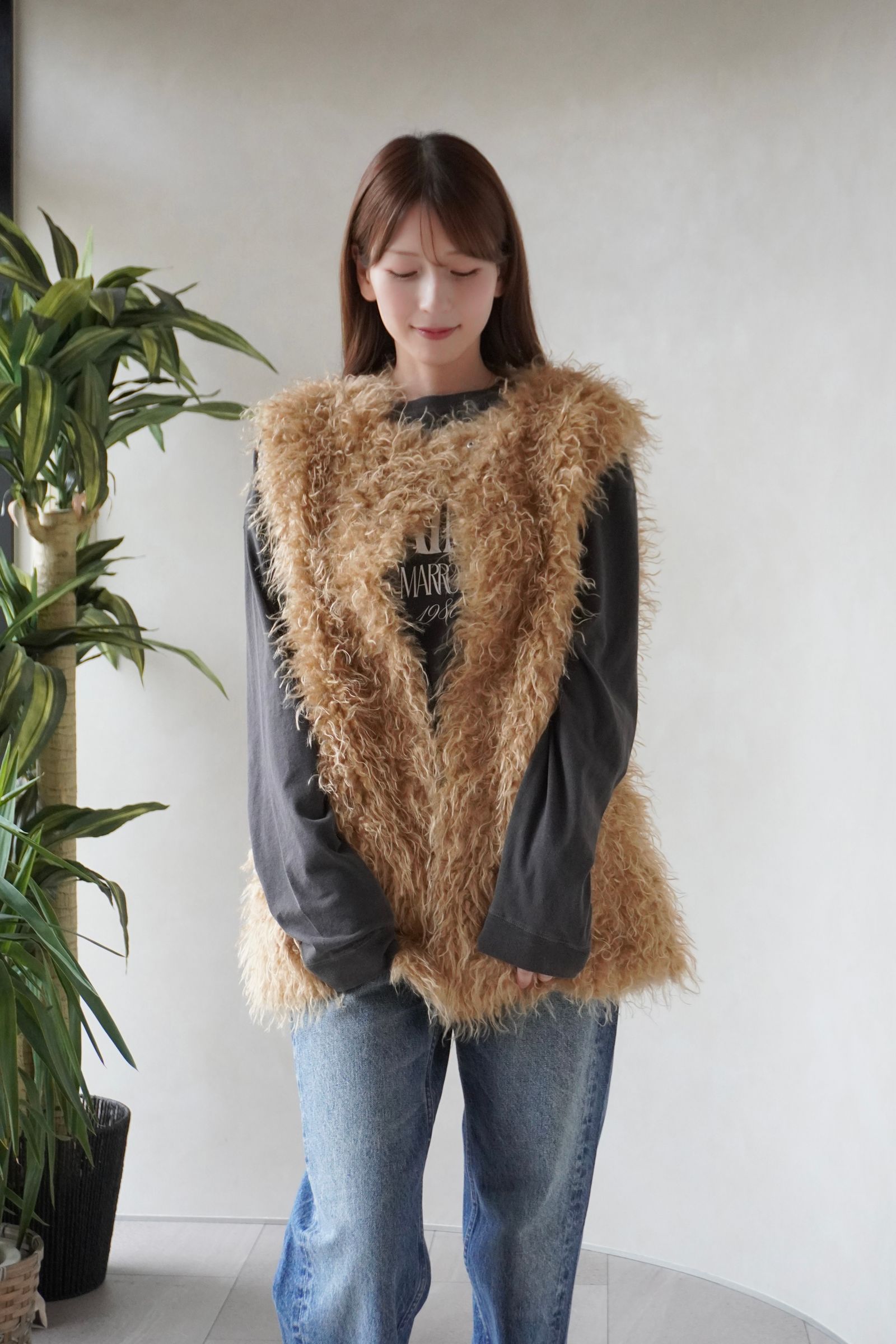 【26TH-18】カーリーファーベスト (マスタード) Curly Fur Vest (Mustard) /  エコファー  /  フェイクファー
