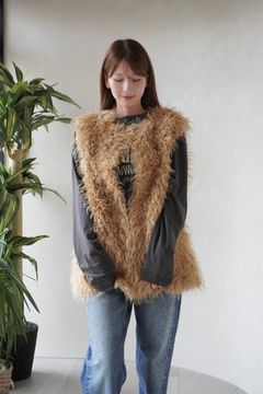 【26TH-18】カーリーファーベスト (マスタード) Curly Fur Vest (Mustard) /  エコファー  /  フェイクファー