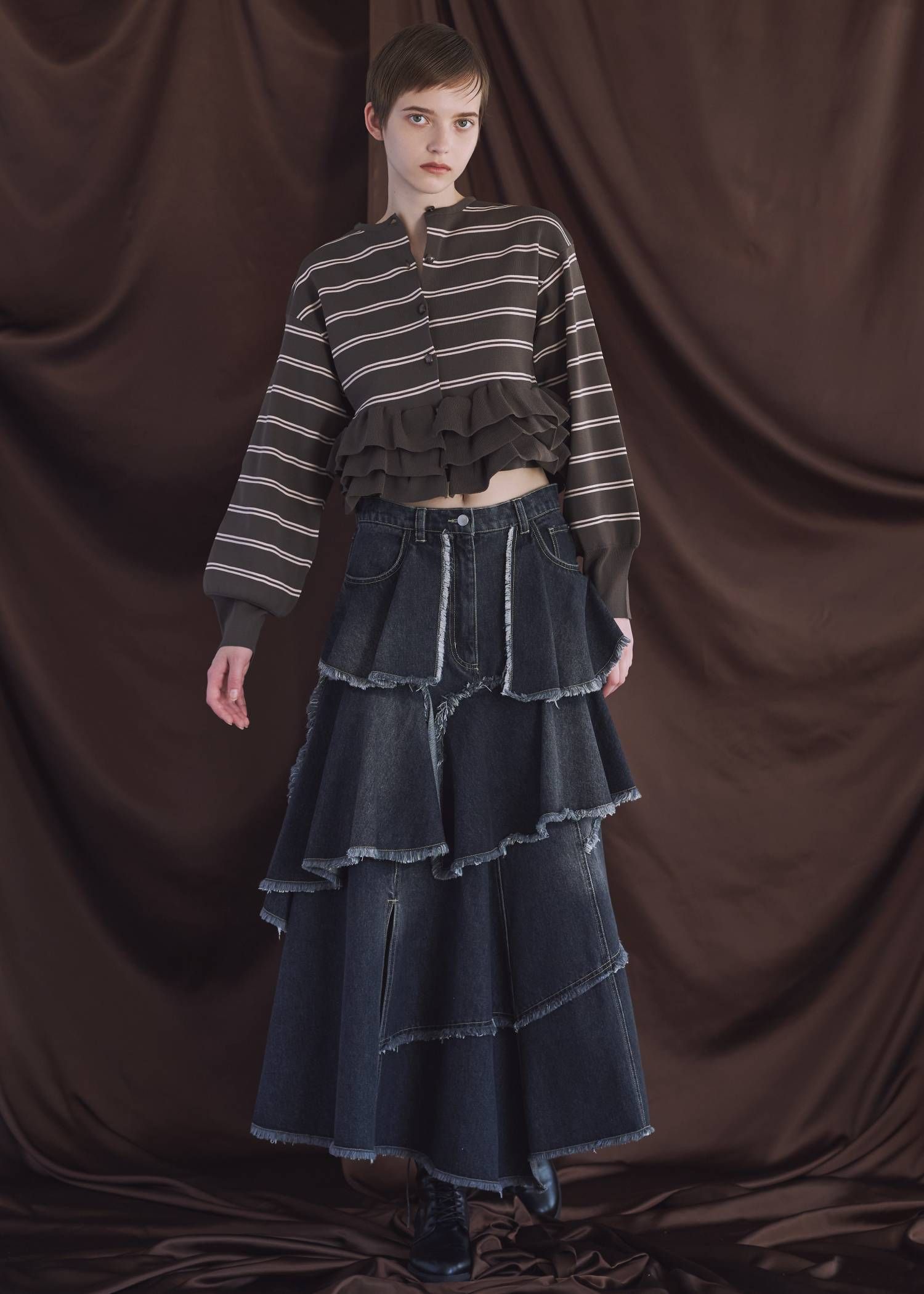 フリルニットカーディガン (ブラウン) hem ruffle frill knit cardigan (Brown) /  26SS