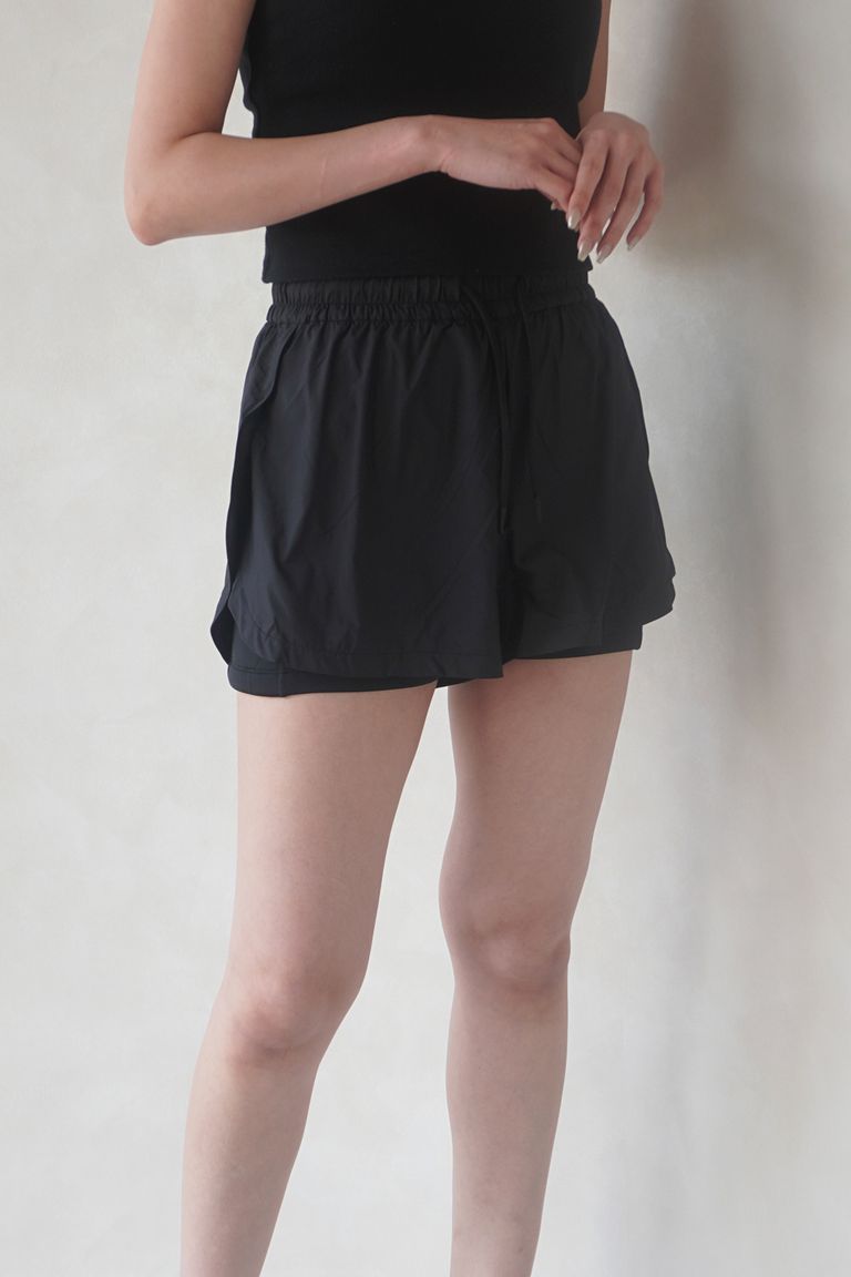 163cm 47kg 骨格ウェーブ 着用:2(M)