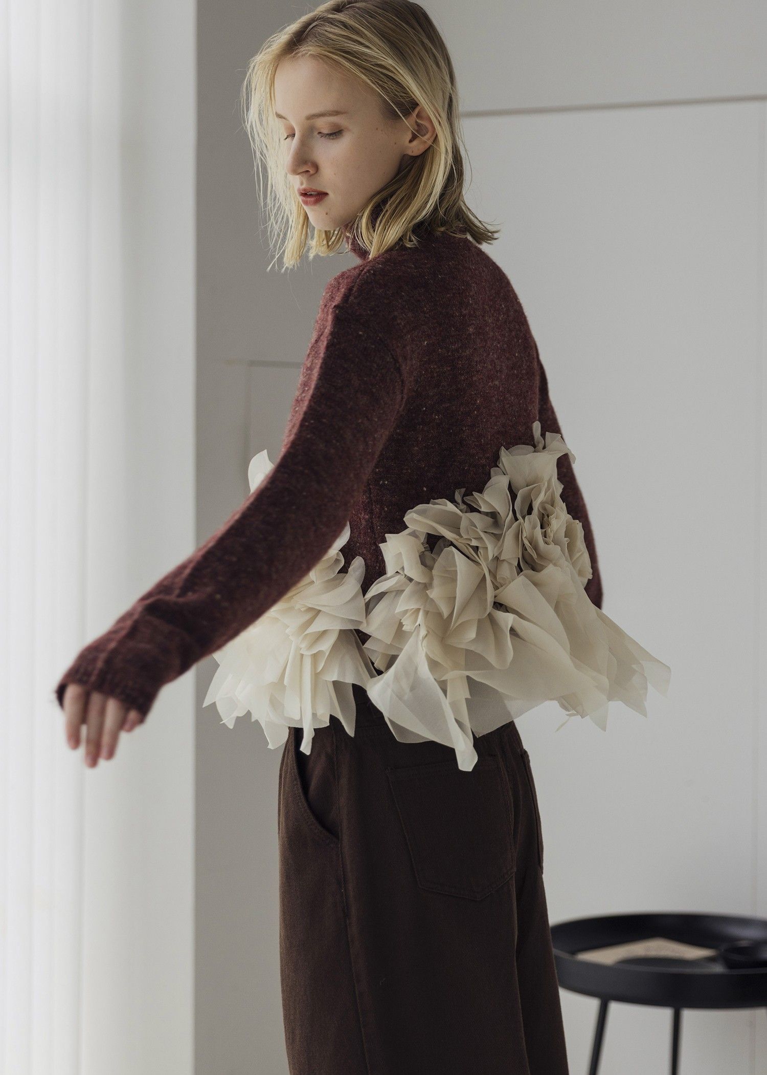 gradation frill bottleneck knit / グラデーション フリルニット (ザクロ) / 25AW