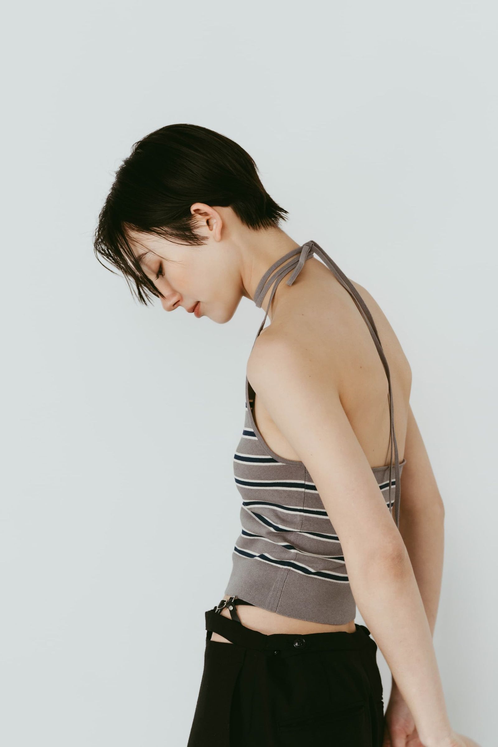 ニット ホルタービスチェ (グレー) knit halter bustier (Gray) /  26SS