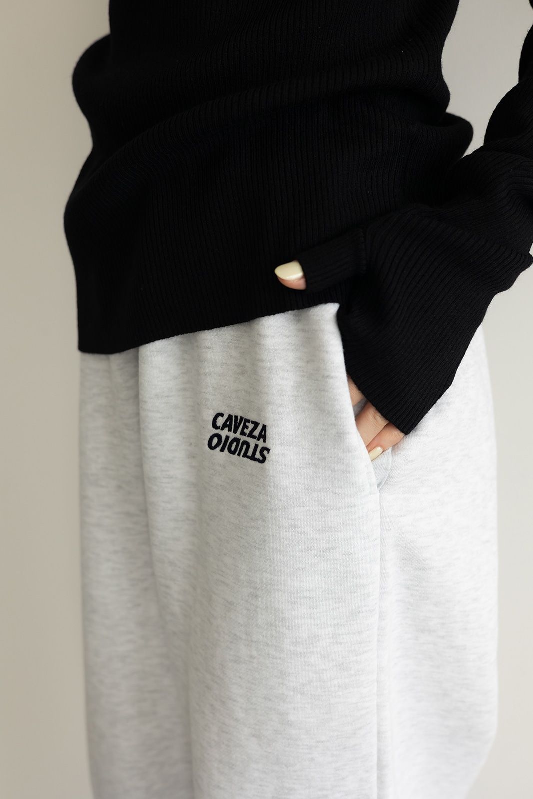 STUDIO CAVEZA スウェットパンツ (グレー)