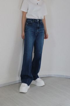 【YANUK × CASA FLINE】CENTER PRESS STRAIGNT DENIM / センタープレスストレートデニム (ブルー) 美脚 / オーガニックコットン / 体型カバー