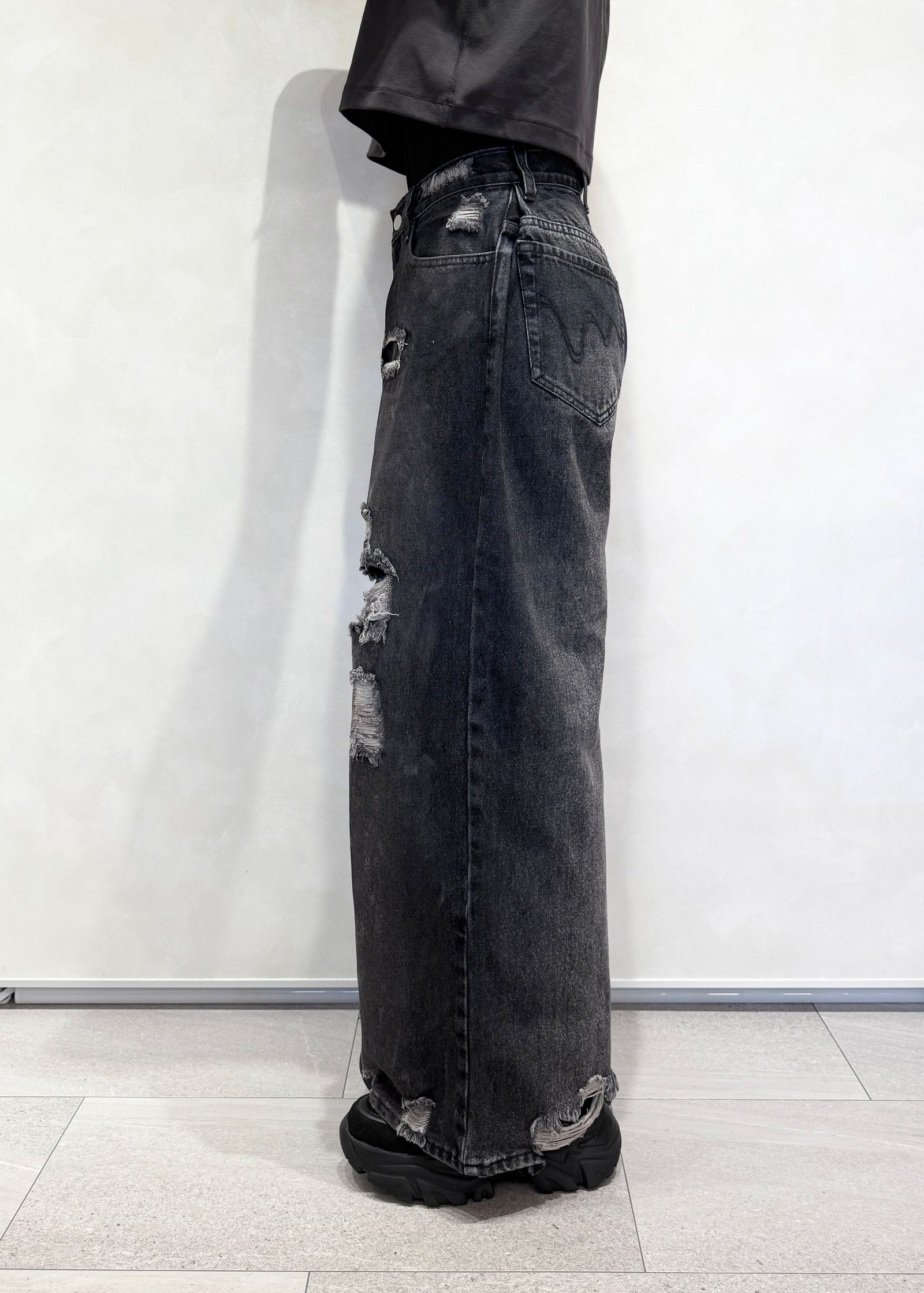 Knuth Marfクヌースマーフダメージデニムパンツブラック×ホワイトMサイズ uNePrs7S5dGL.jpg?width=768