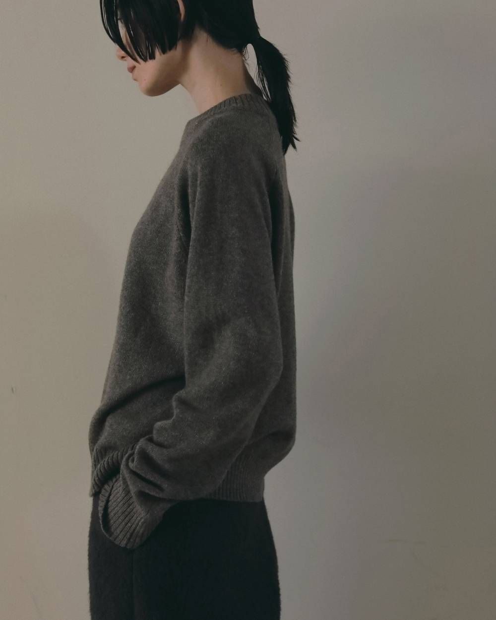ウールクルーネックトップス (モカ) Wool Crewneck Tops (Mocha) / 26AW 【6月29日まで期間限定予約】
