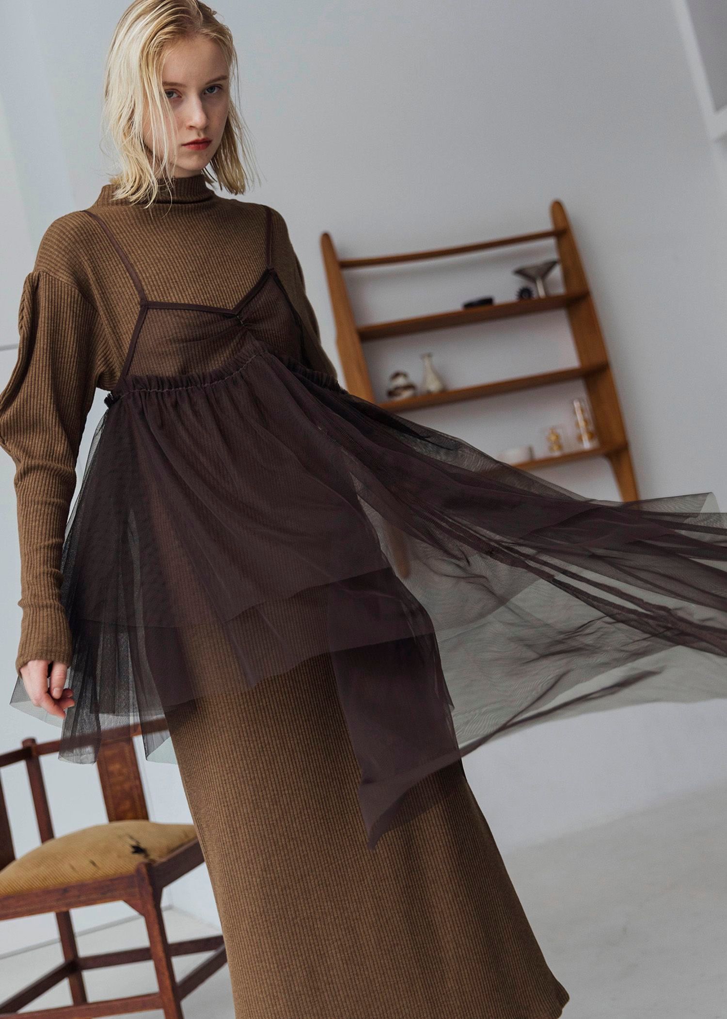 asymmetry layered tulle cami OP / アシンメトリー レイヤードチュールキャミワンピース (ブラウン) / 25AW /