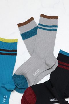 ASYMME BORDER LINE SOCKS / アシメボーダーラインソックス (グレー)