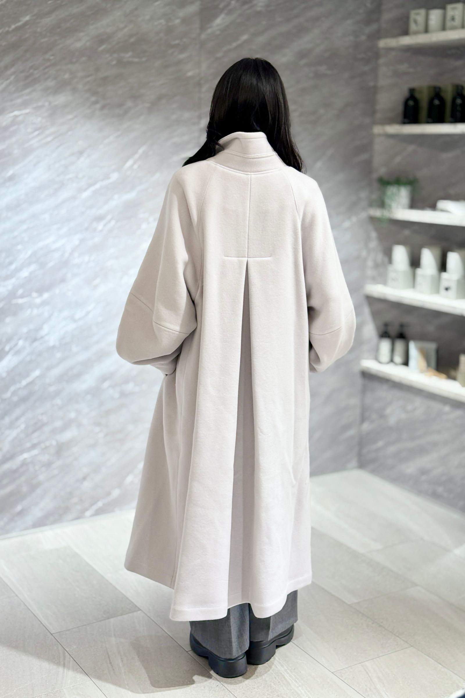 ESIÓ - Cuff pierce coat / カフピアス コート (アイボリー