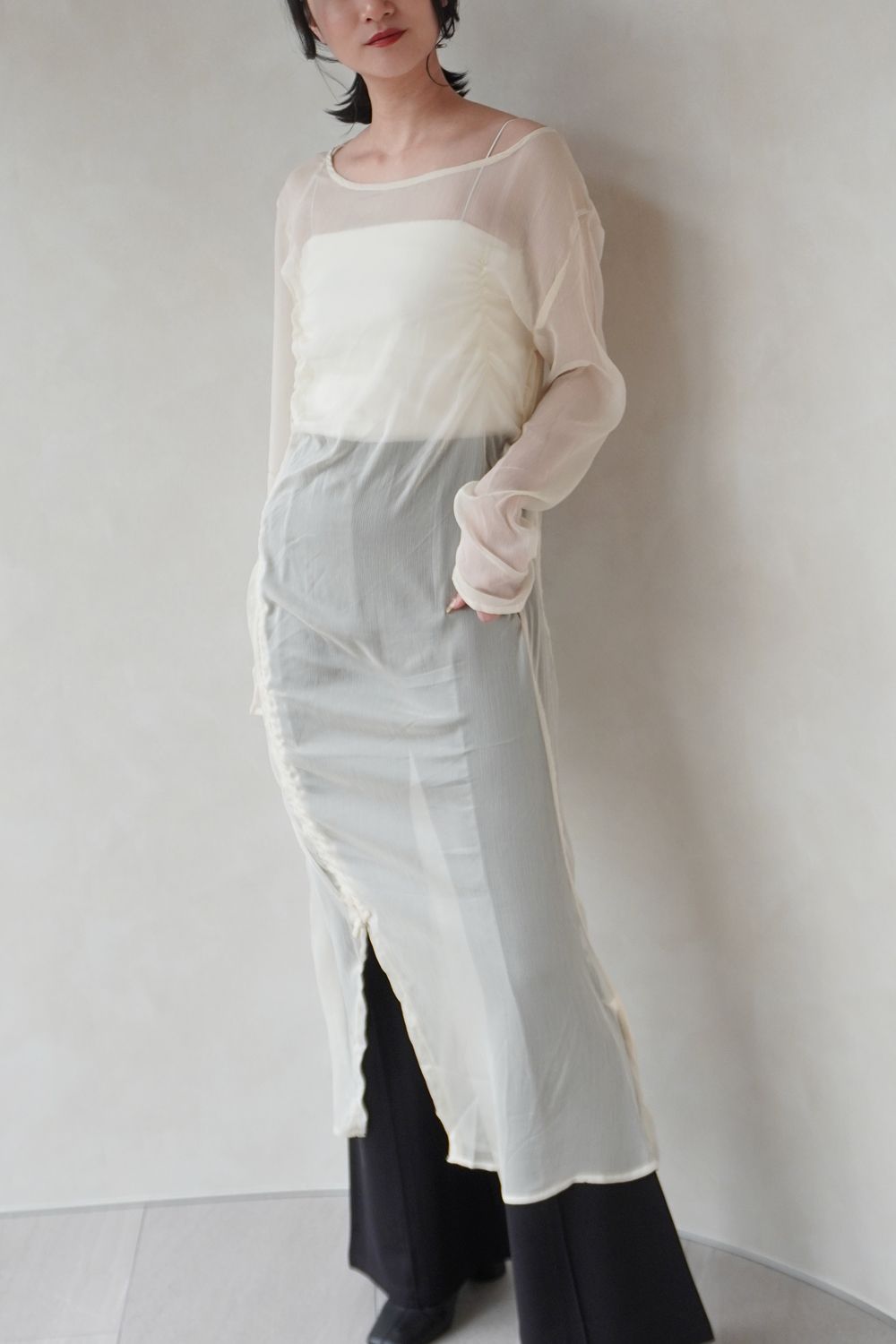 良品　Knuth Marf デザインロングワンピース　ノーカラー Knuth Marf - asymmetry sheer long one piece / アシンメトリー